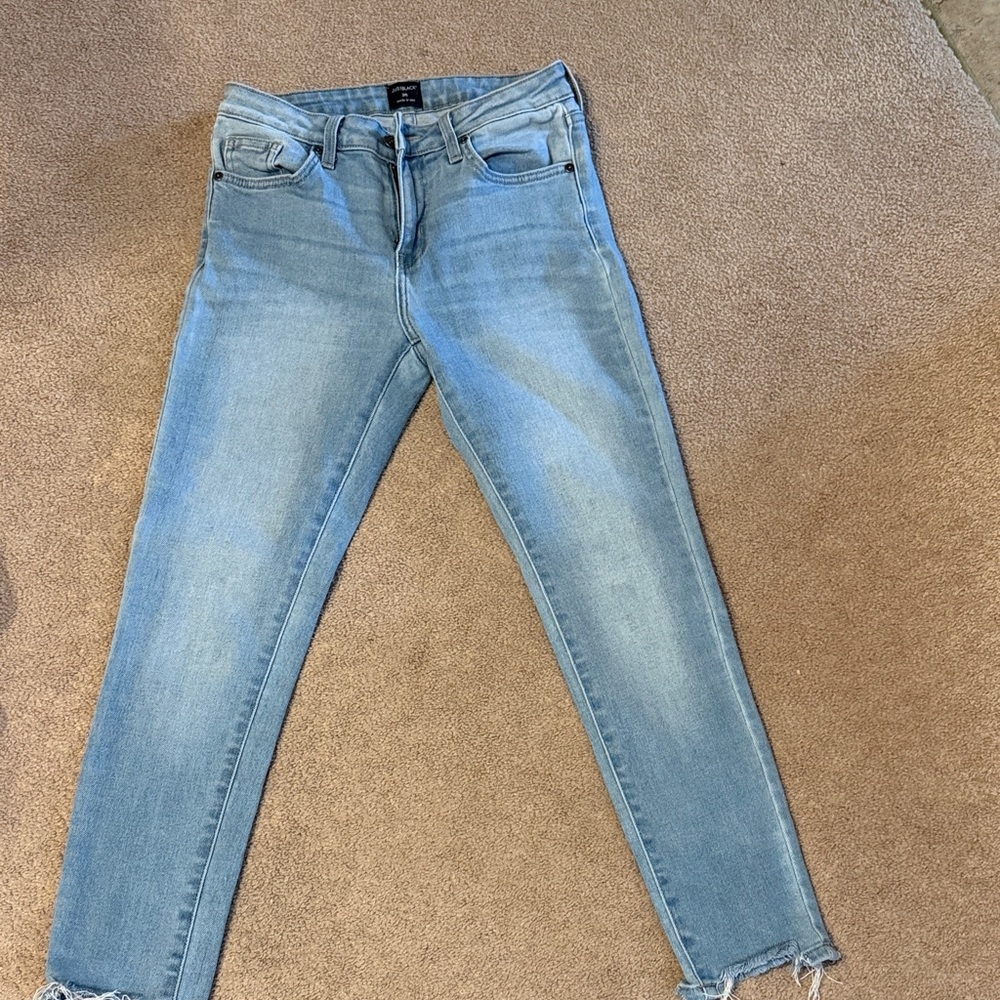 Just Black Women's Light Blue Skinny Jeans